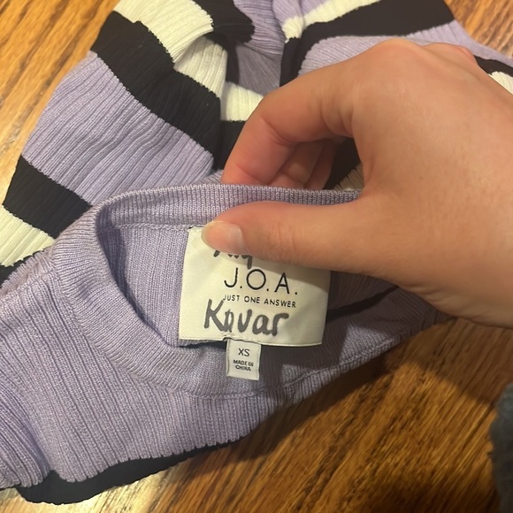 J.O.A Woman’s Purple Striped Tee Size XS - Picture 3 of 4